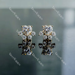 Doveggs pet paws heart moissanite stud earrings for women