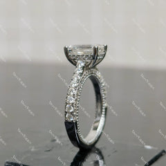 (size 4.5) Doveggs 2ct emerald moissanite sterling silver engagement ring
