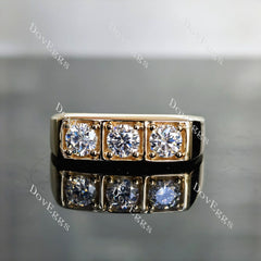 Doveggs round bezel three stones moissanite wedding band