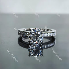 Doveggs Round Channel Set Lab Grown Diamond Ring