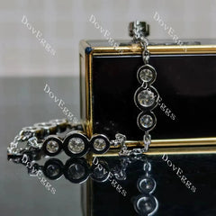 Doveggs round bezel moissanite/lab grown diamond bracelet
