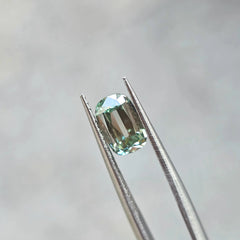 1.88ct Cushion Old Mine Cut Lab Diamond – Fancy Vivid Green Color VVS1 | Doveggs Certified