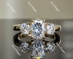 Doveggs three-stone engagement ring only semi-mount only(Exclusively to DovEggs Stones)