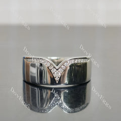 Round V-shaped pave moissanite wide wedding band-3.5-8mm band width| Doveggs