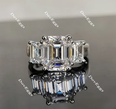 Doveggs three-stone moissanite engagement ring for women