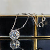 Doveggs premade 18k white gold halo moissanite pendant necklace (pendant only)