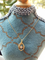 doveggs diamond 18k yellow gold center 0.08 carat diamond pendant necklace