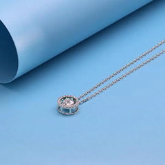 Doveggs round moissanite pendant necklace (pendant only)
