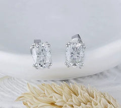 Doveggs solitaire cushion moissanite earrings for women