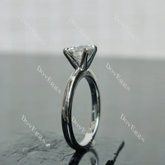 (size 4.5) Doveggs sterling silver 1ct round moissanite engagement ring