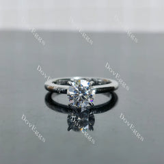 (size 4.5) Doveggs sterling silver 1ct round moissanite engagement ring