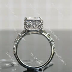 Beth's emerald heirloom solitaire vintage art deco moissanite engagement ring | Doveggs