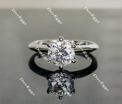 The classic 6 prongs solitaire style moissanite ring