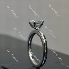 (size 5) Doveggs sterling silver 1ct pear moissanite engagement ring
