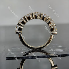 Doveggs oval seven stones moissanite/lab grown diamond wedding band-2.5mm band width