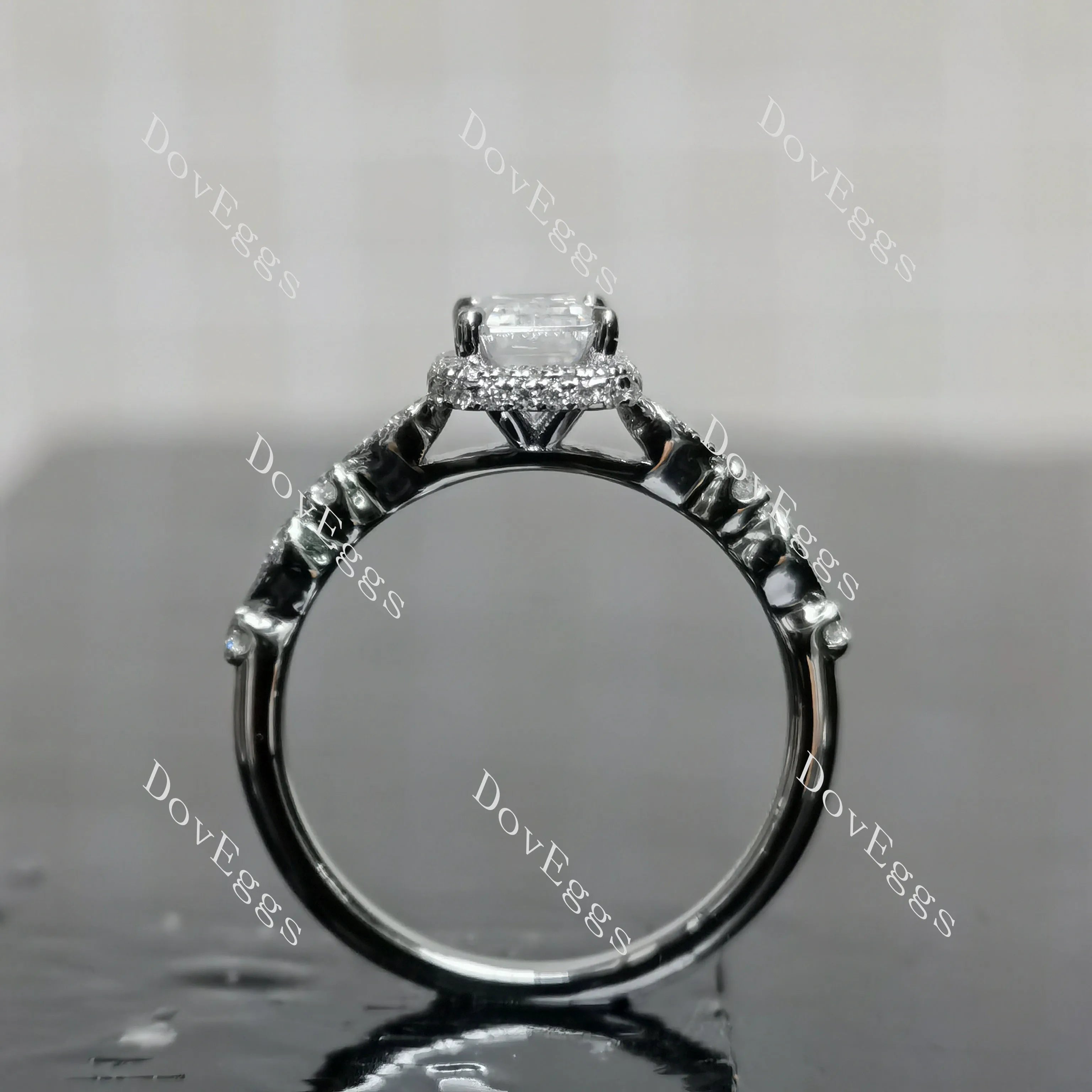 (size 6.75) Doveggs sterling silver 1ct emerald moissanite engagement ring