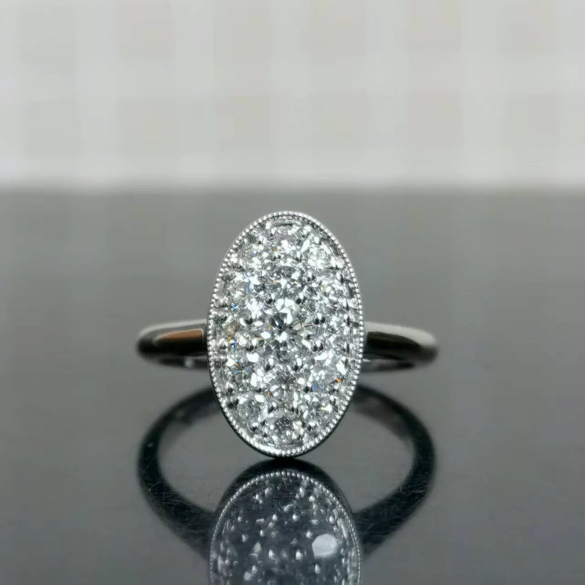 (size 7.5) Doveggs 10K white gold round lab grown diamond ring