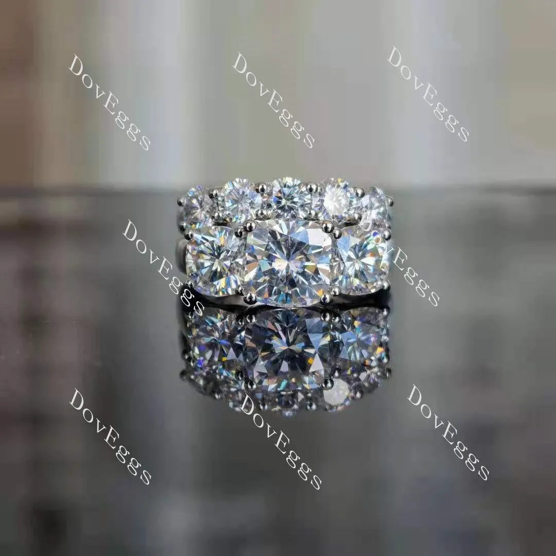 Doveggs five stone moissanite/lab grown diamond wedding band-2.0mm band width