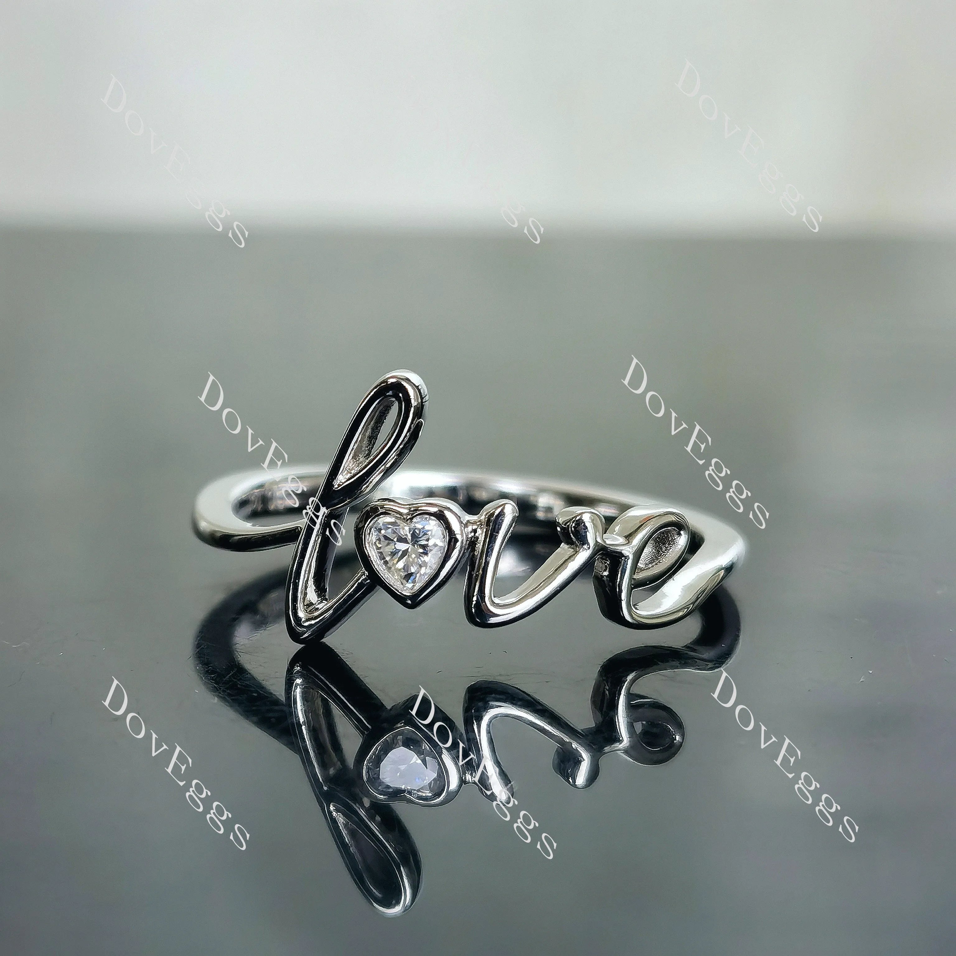 Doveggs heart letters moissanite/lab grown diamond wedding band-2.1mm band width