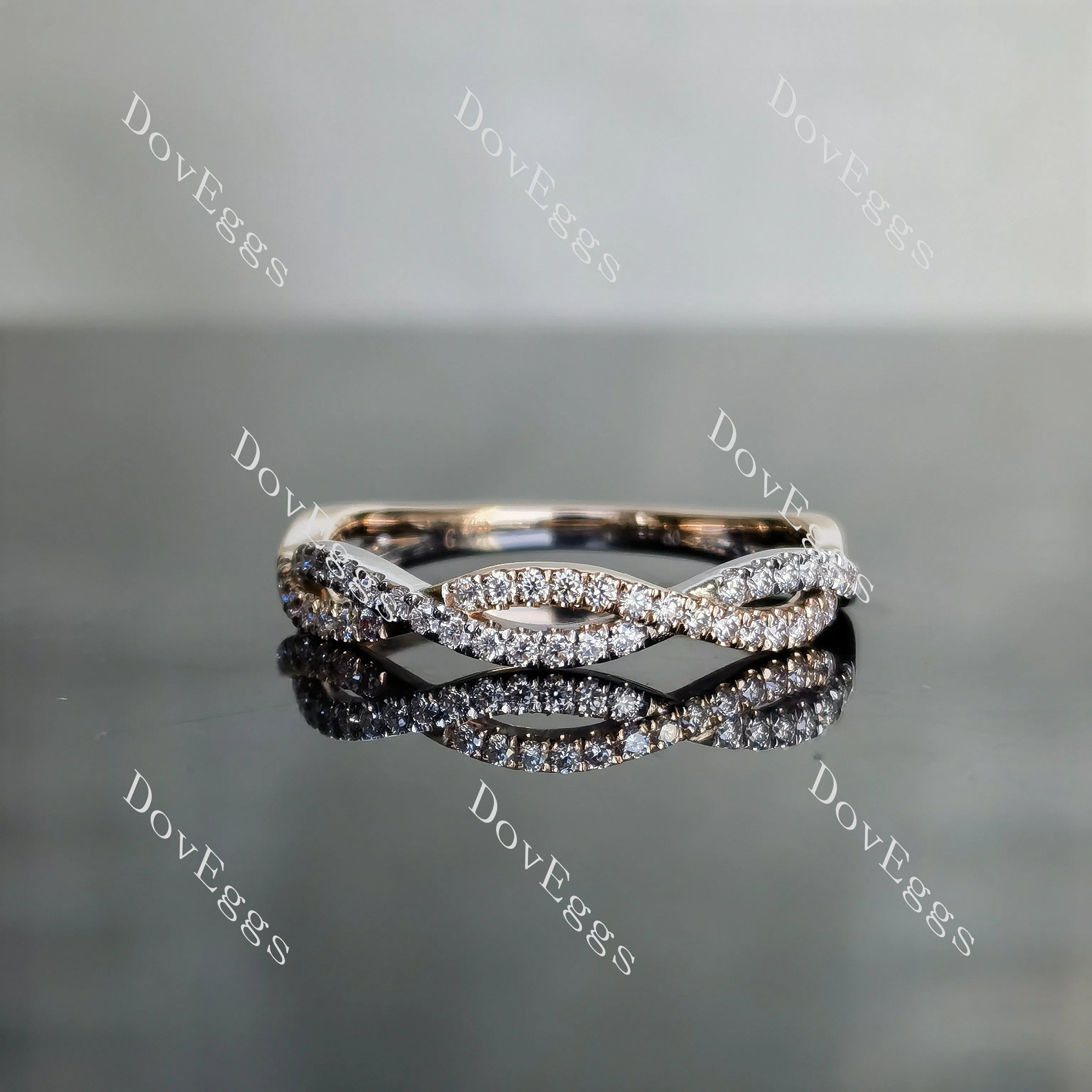 Doveggs round curved moissanite/lab grown diamond wedding band-2.0mm band width