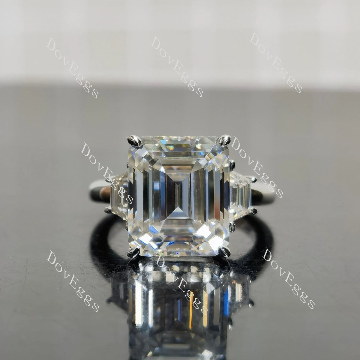 (size 5.5) Doveggs sterling silver 8ct elongated krupp cut moissanite engagement ring