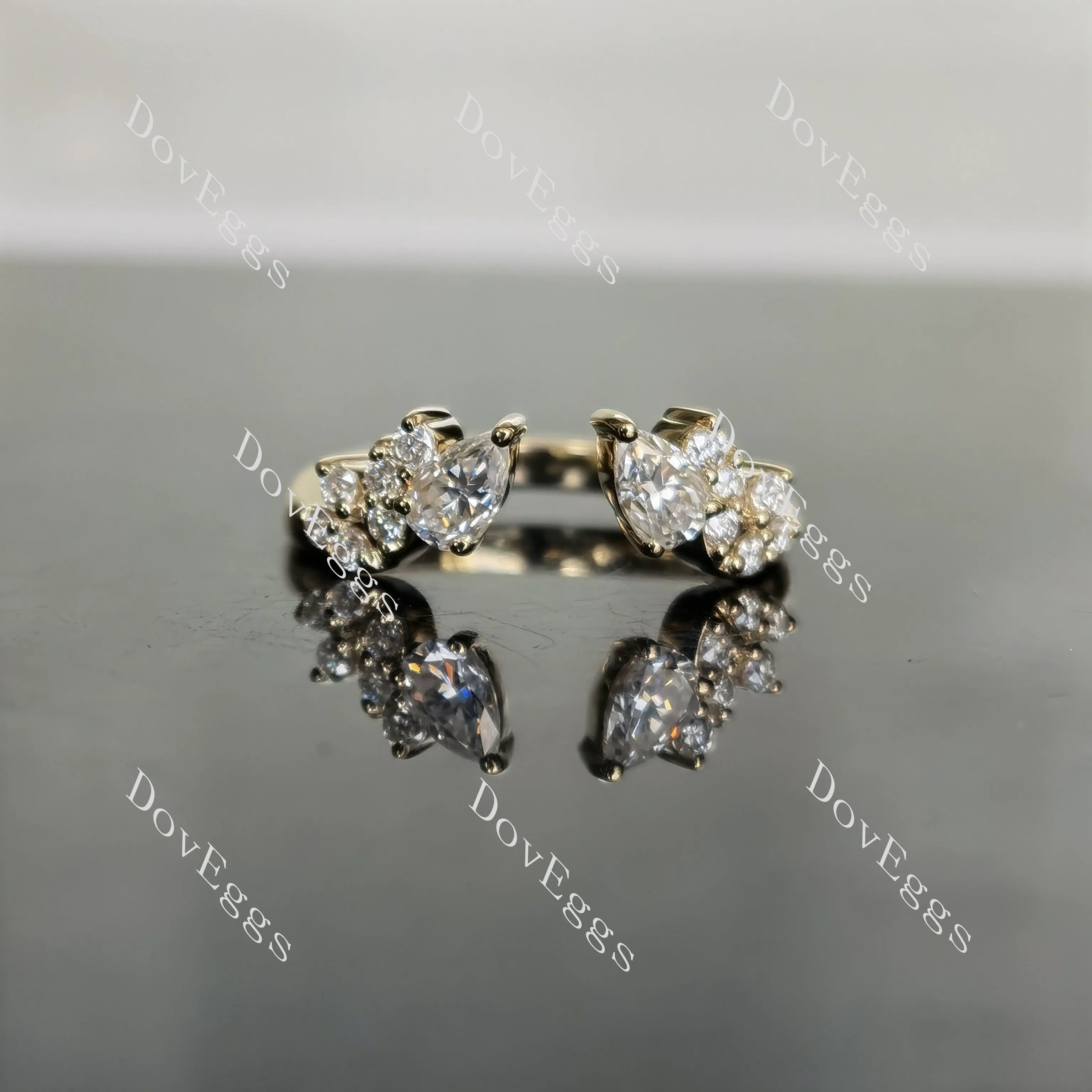 Doveggs pear art deco moissanite/lab grown diamond wedding band-2.0mm band width