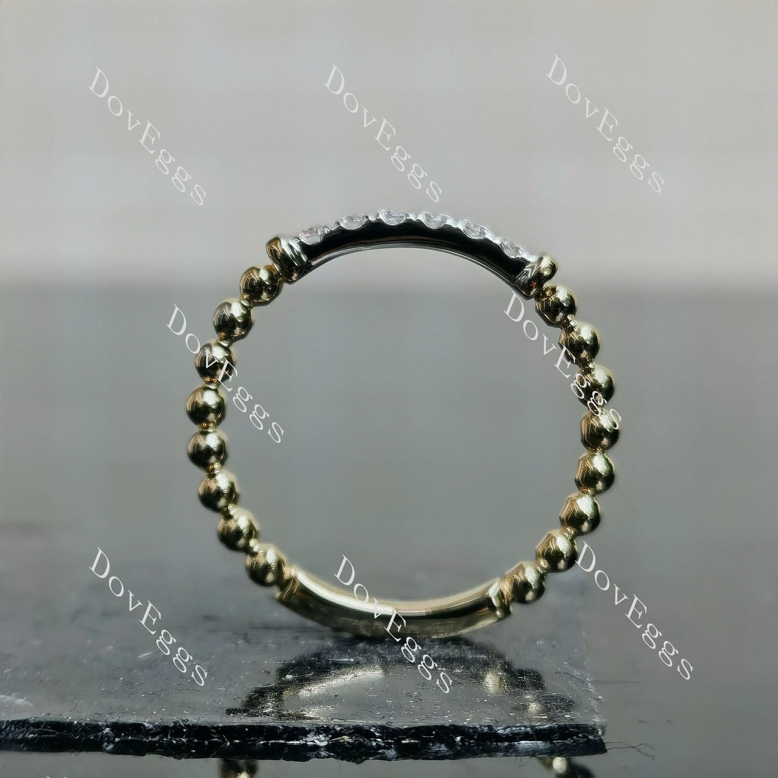 Doveggs beaded circle round pave moissanite/ lab grown diamond accents wedding band-2mm band width