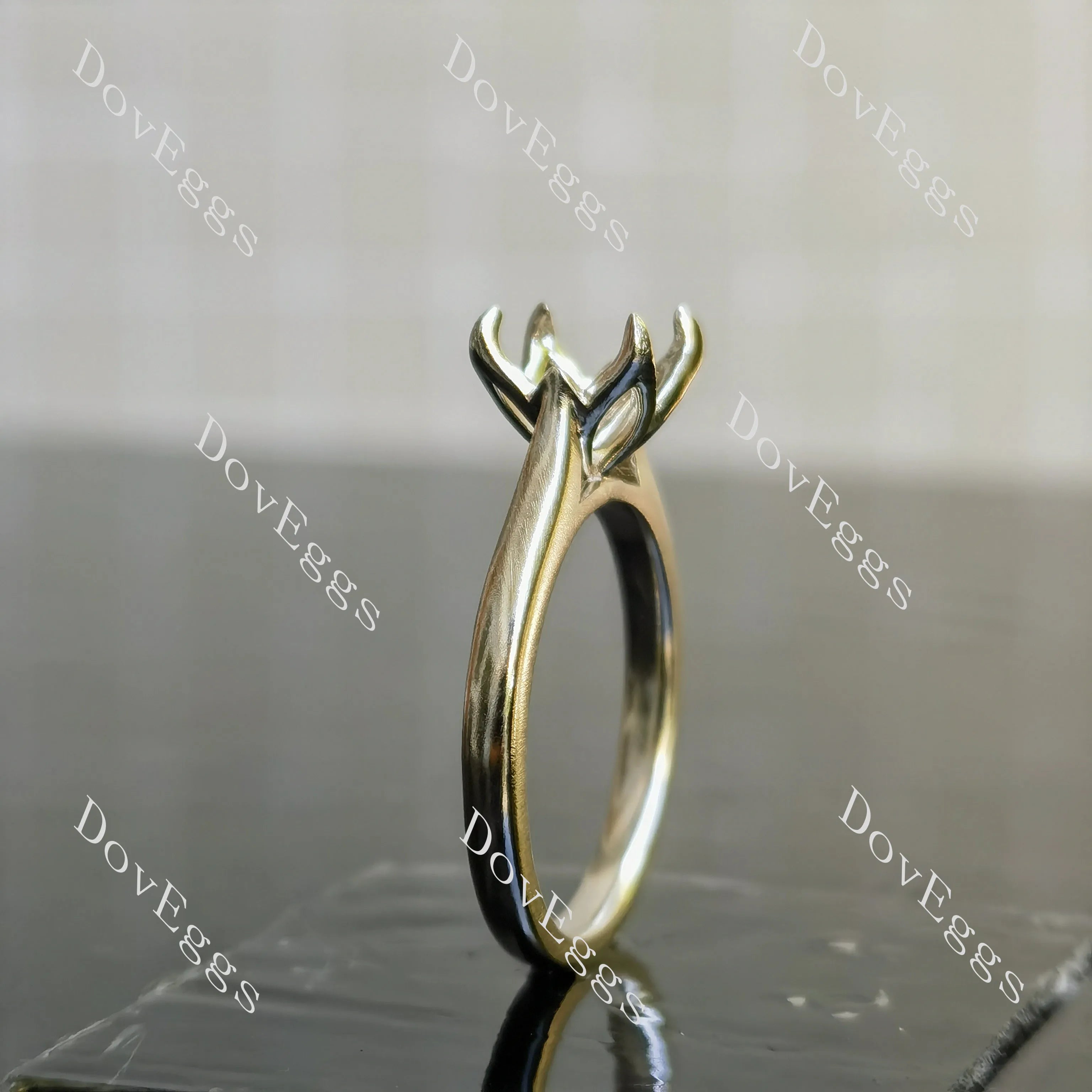 Doveggs solitaire engagement ring semi-mount only(Exclusively to DovEggs Stones)