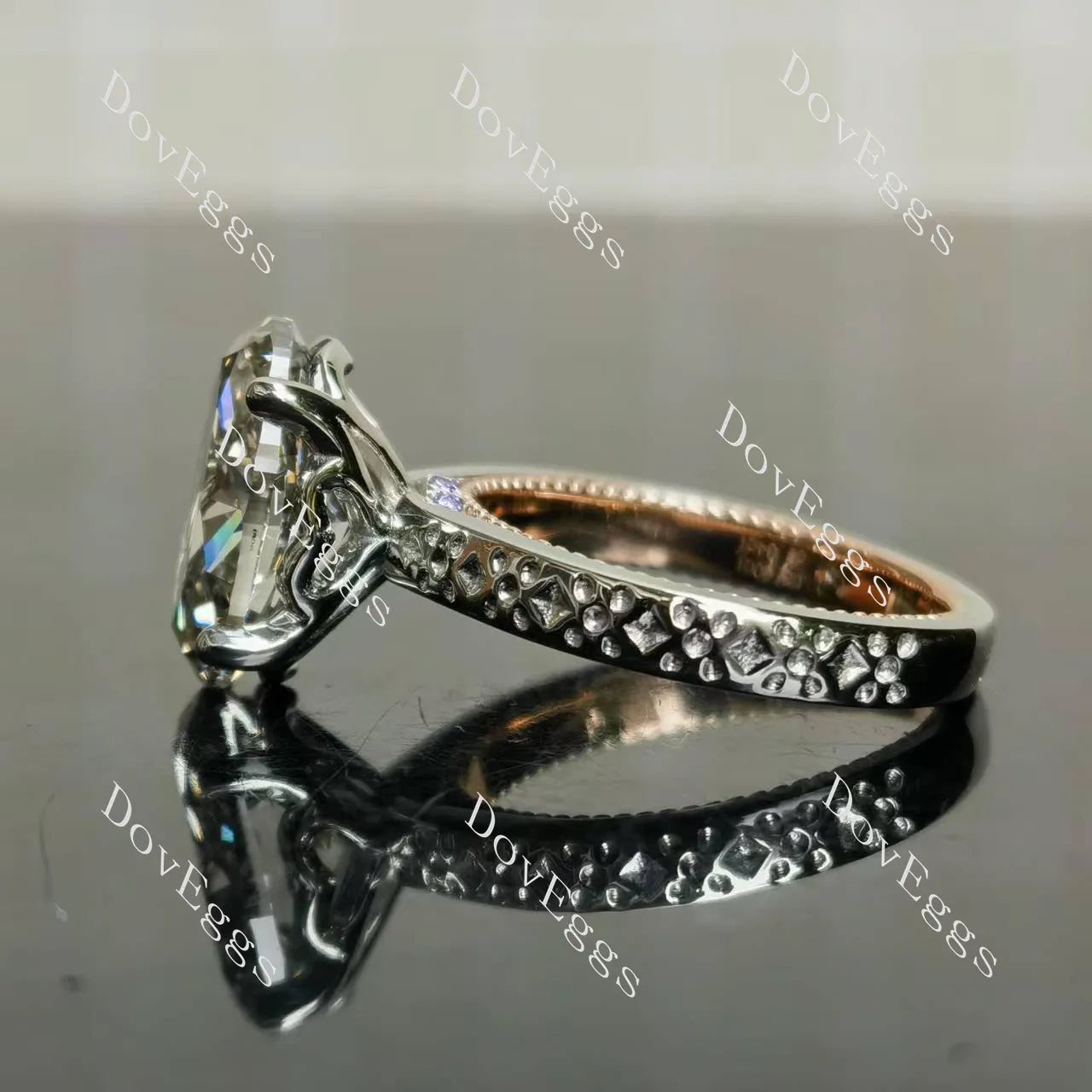 Oval vintage hidden halo moissanite engagement ring | Doveggs