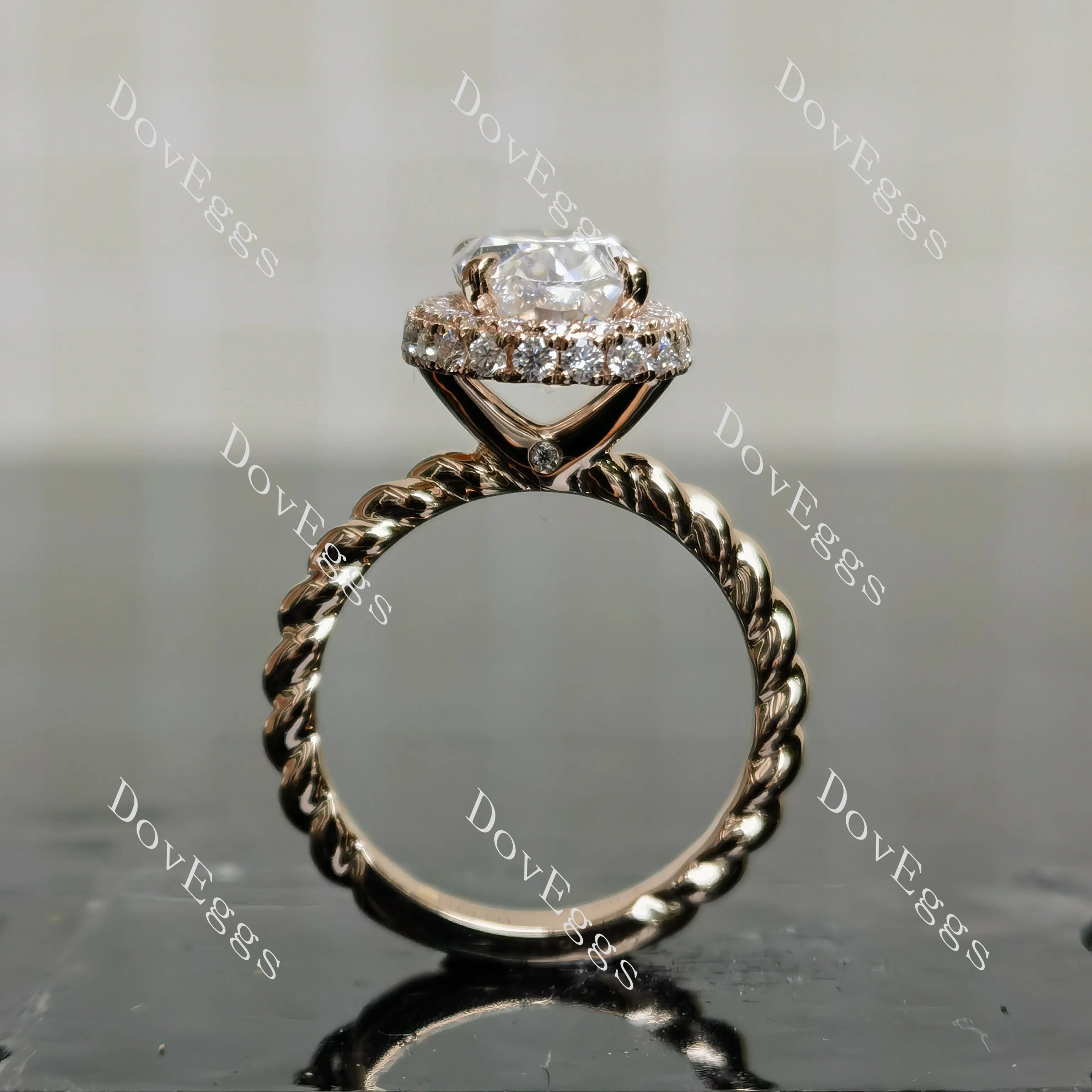 The Laura Oval halo moissanite engagement ring| DovEggs
