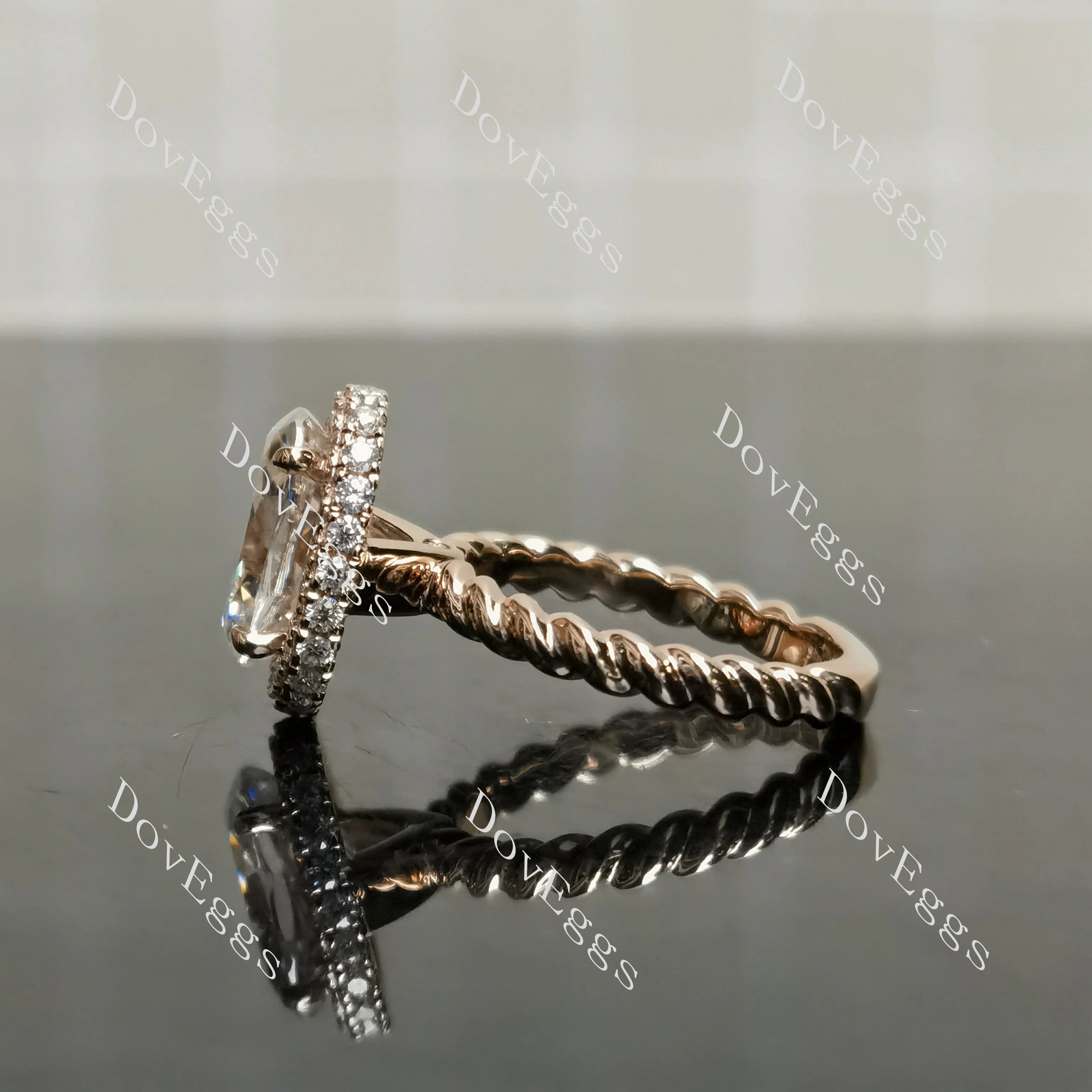 The Laura Oval halo moissanite engagement ring| DovEggs