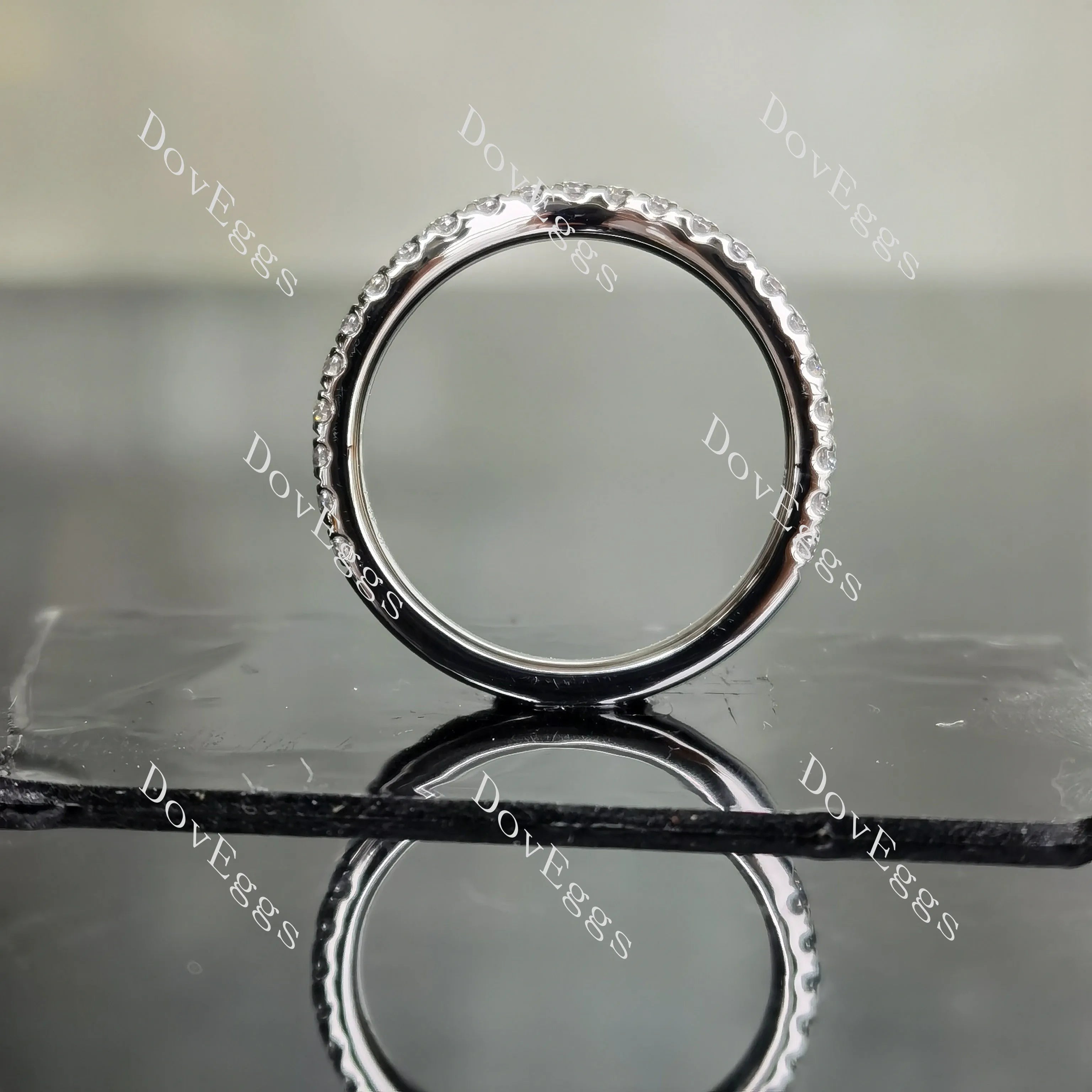 Doveggs round moissanite/lab grown diamond wedding band for women-2.0mm band width