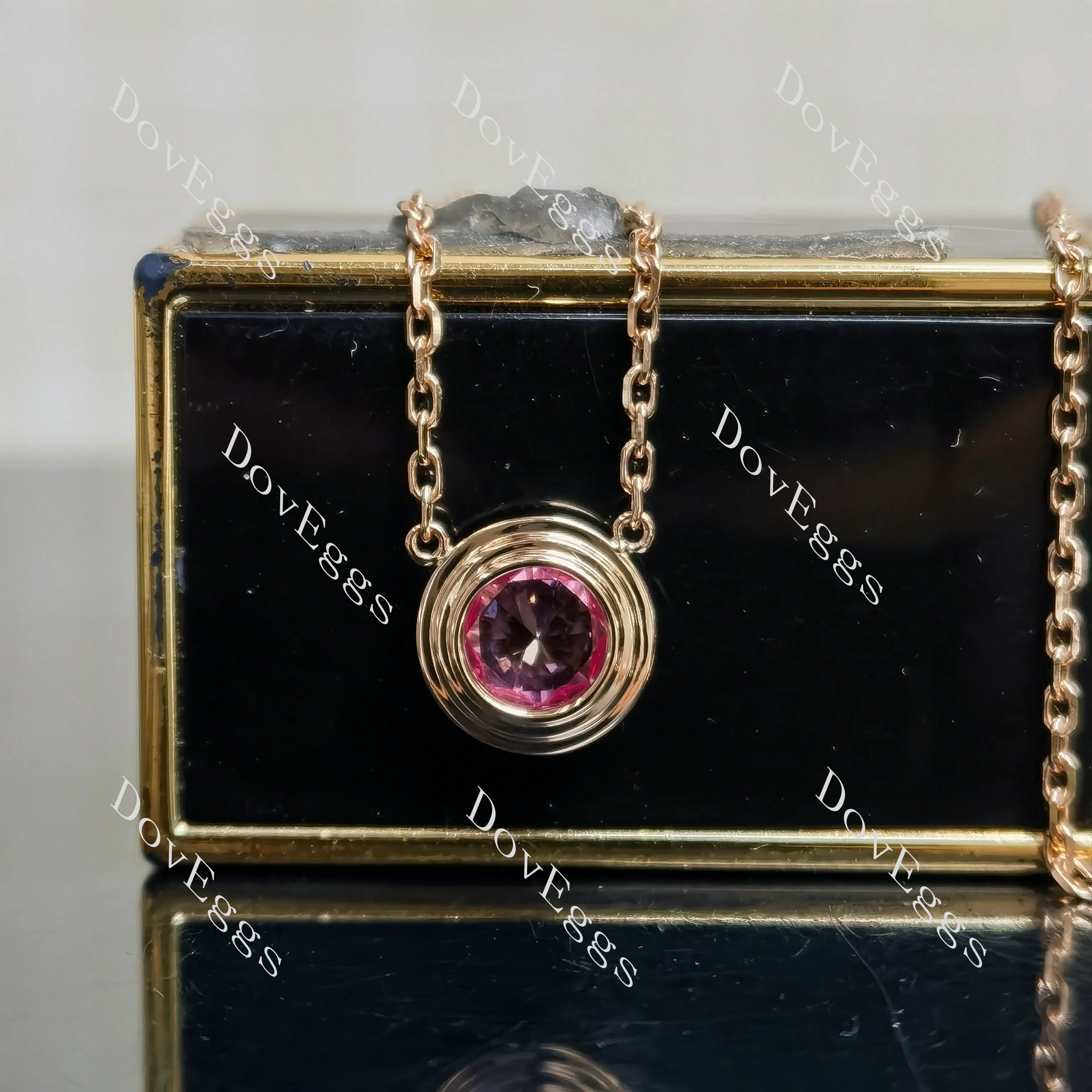 Doveggs round bezel colored gem pandant necklace (with 16'' length chain)
