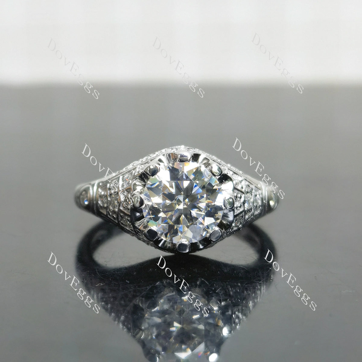 (size 8.5) Doveggs sterling silver 2ct round moissanite engagement ring