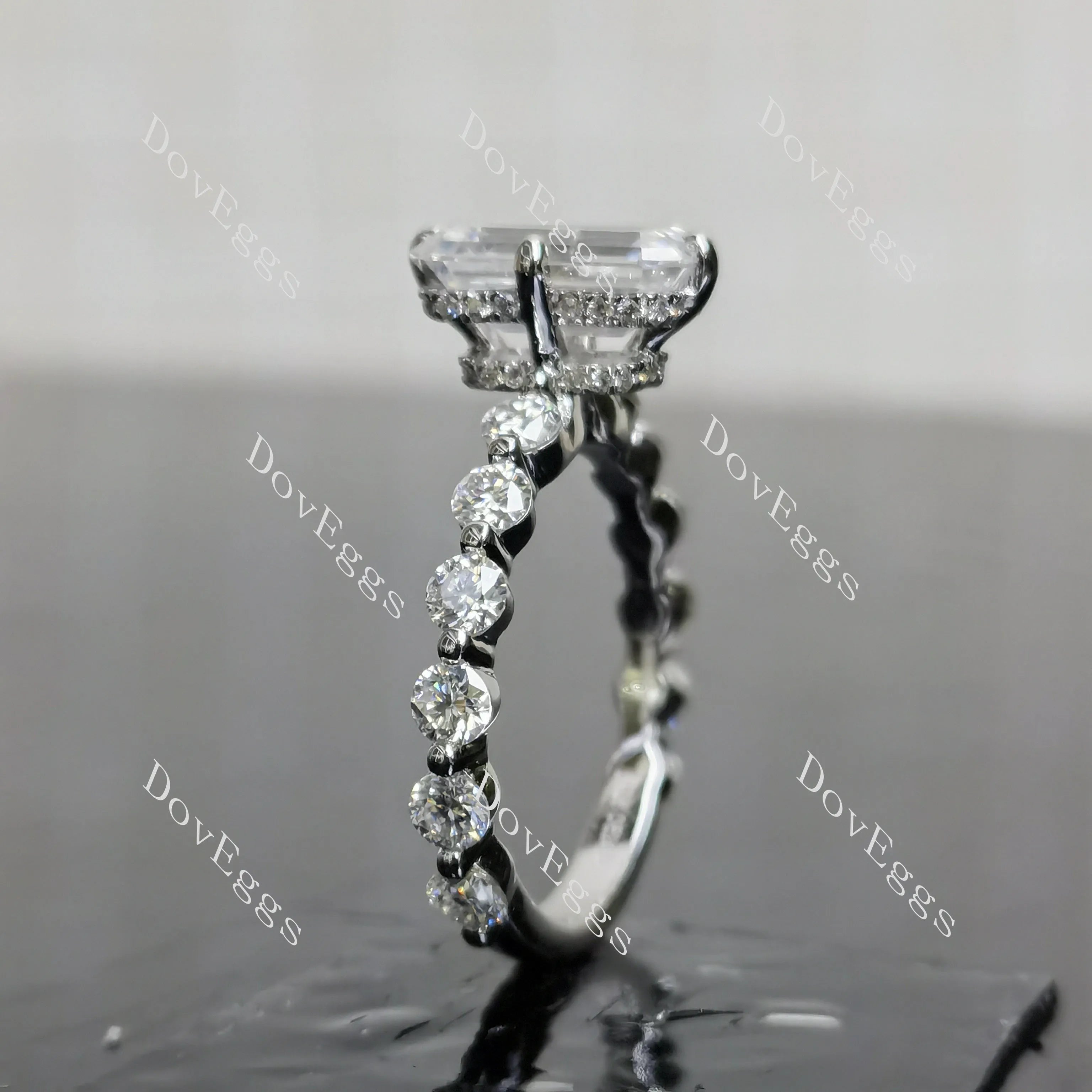 (size 6.5) Doveggs sterling silver 3ct elongated emerald moissanite engagement ring