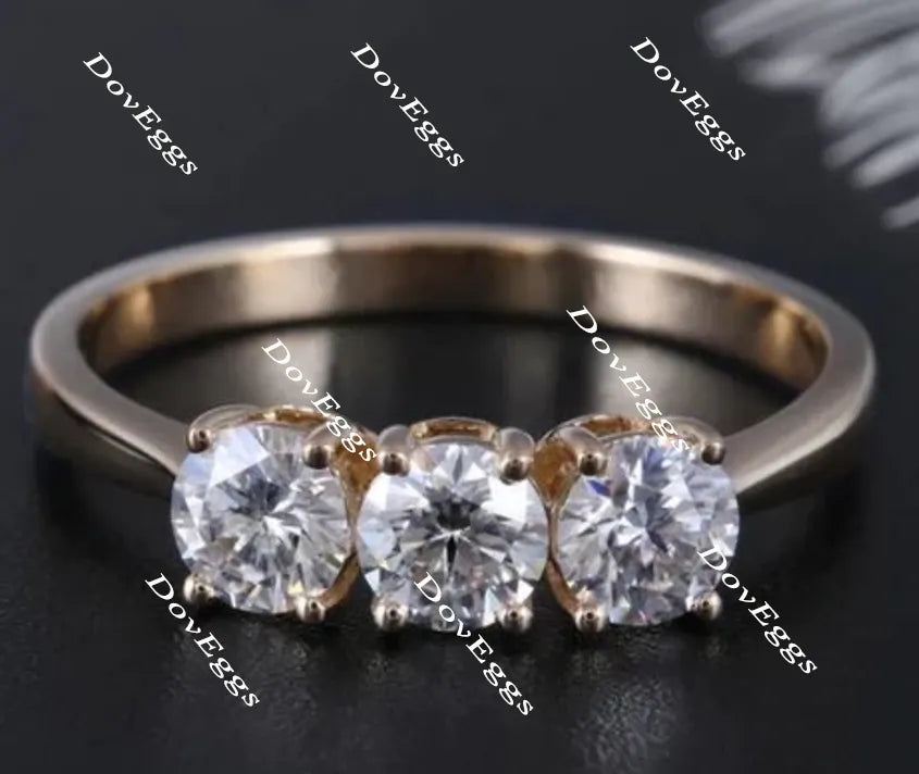 Doveggs Three-stone moissanite/lab grown diamond wedding band for women-2.2mm band width
