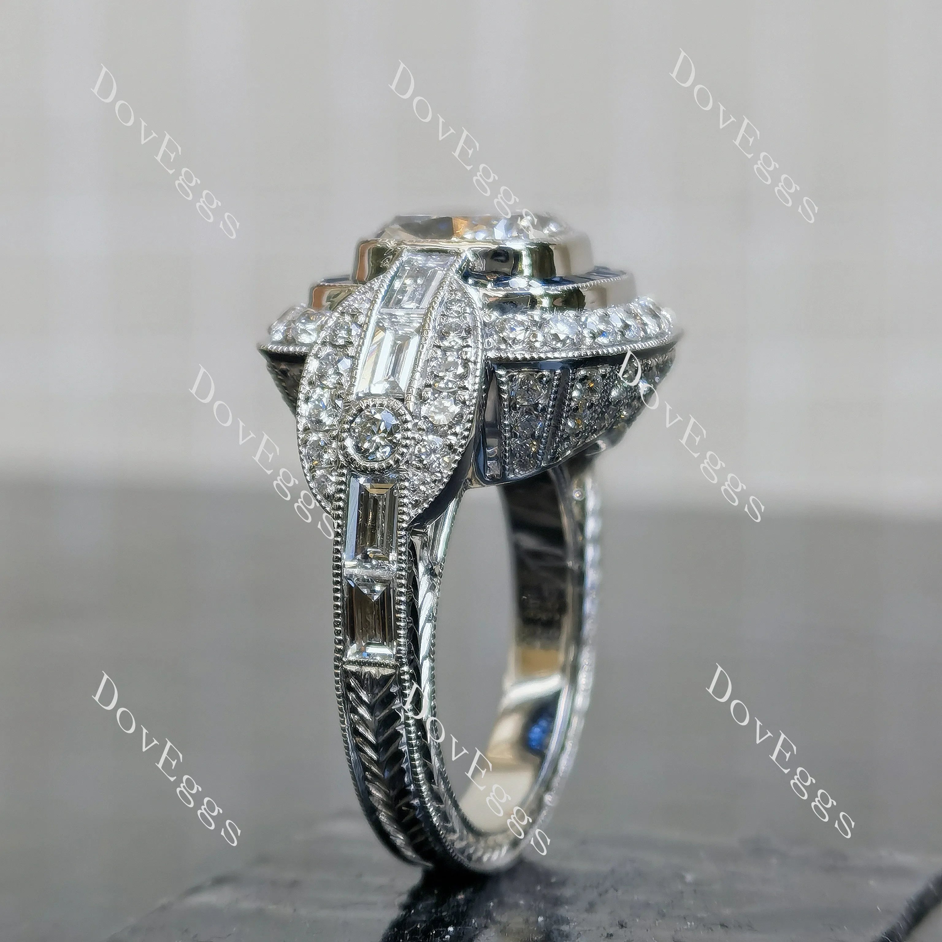 Doveggs Cushion Bezel Halo Vintage Lab Grown Diamond Engagement Ring