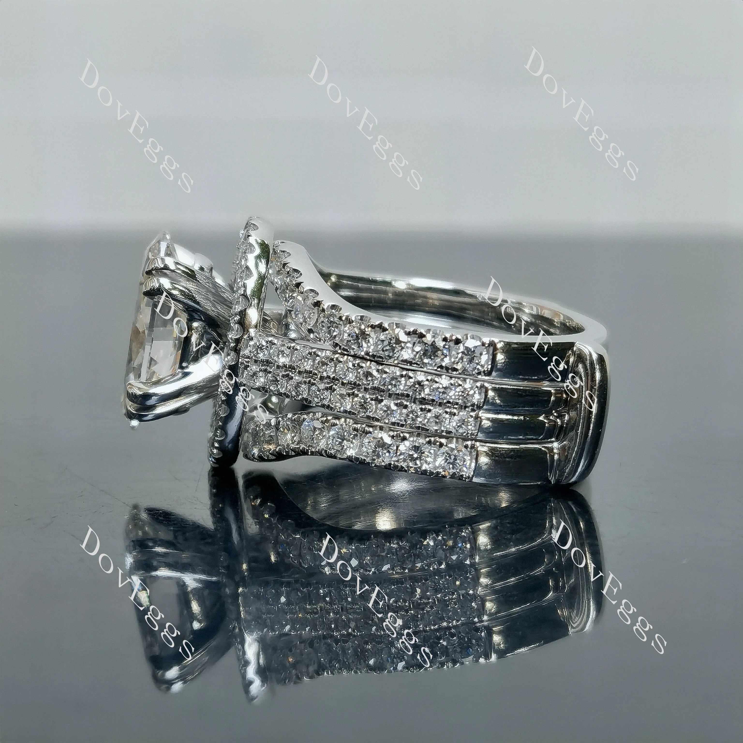 Doveggs Oval Pave Halo Half Eternity Lab Grown Diamond Bridal Set (2 rings)