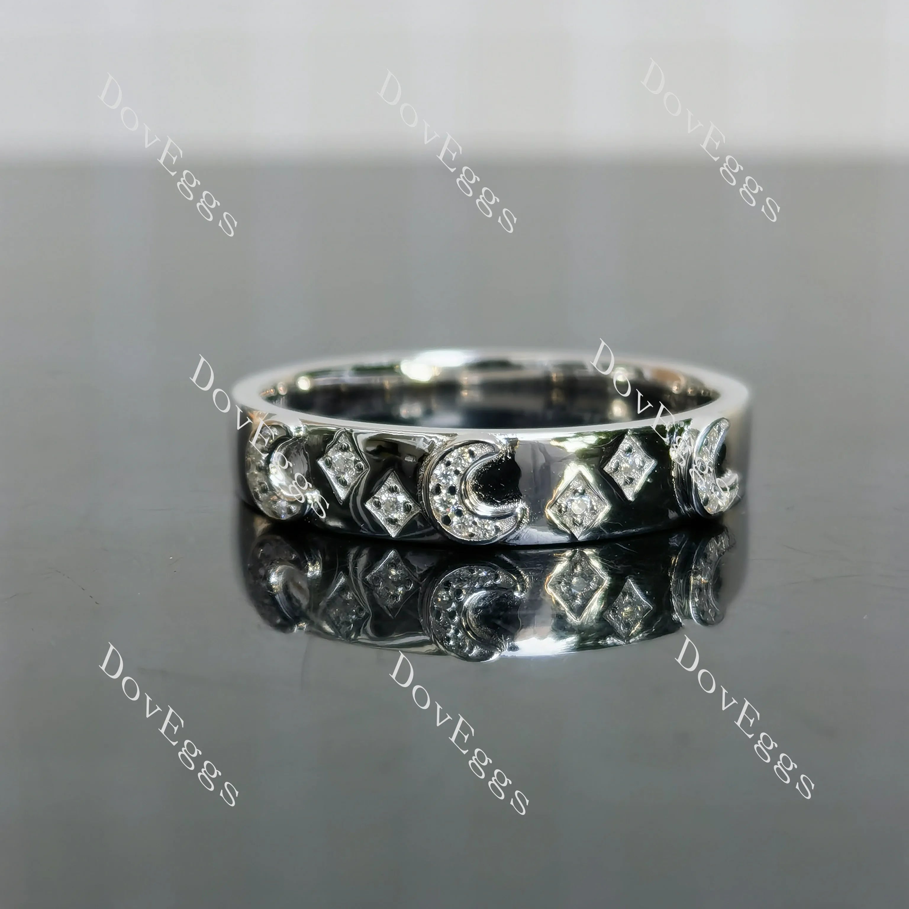 Doveggs star and moon round moissanite/lab grown diamond wedding band-3.5mm band width