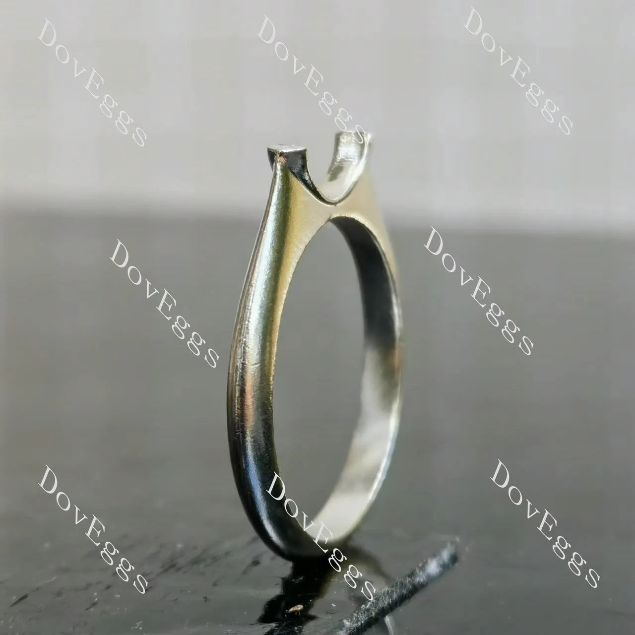 Doveggs solitaire engagement ring only semi-mount only(Exclusively to DovEggs Stones)
