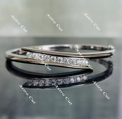 Doveggs round moissanite/lab grown diamond bangle for women