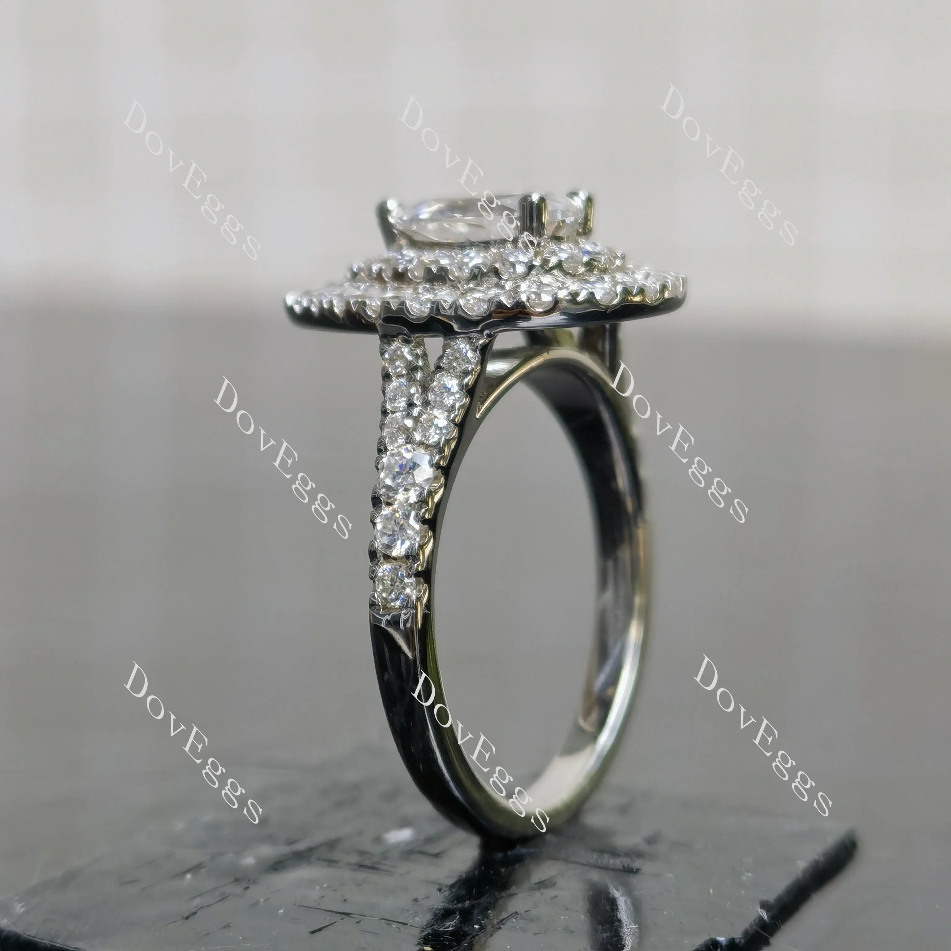 (size 7) Doveggs sterling silver 1.25ct pear moissanite engagement ring