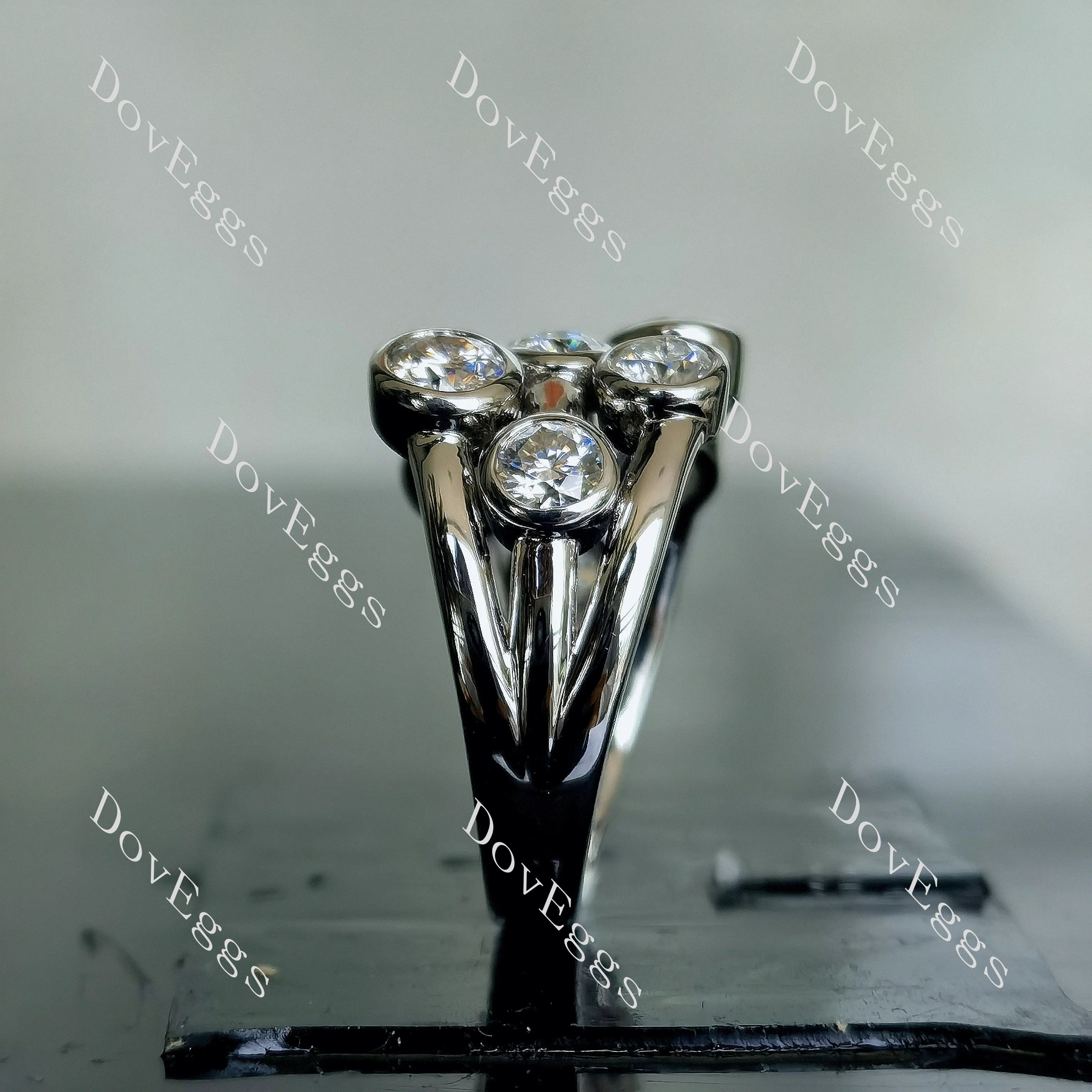 Doveggs round three row bezel moissanite/lab grown diamond wedding band-4.0mm band width