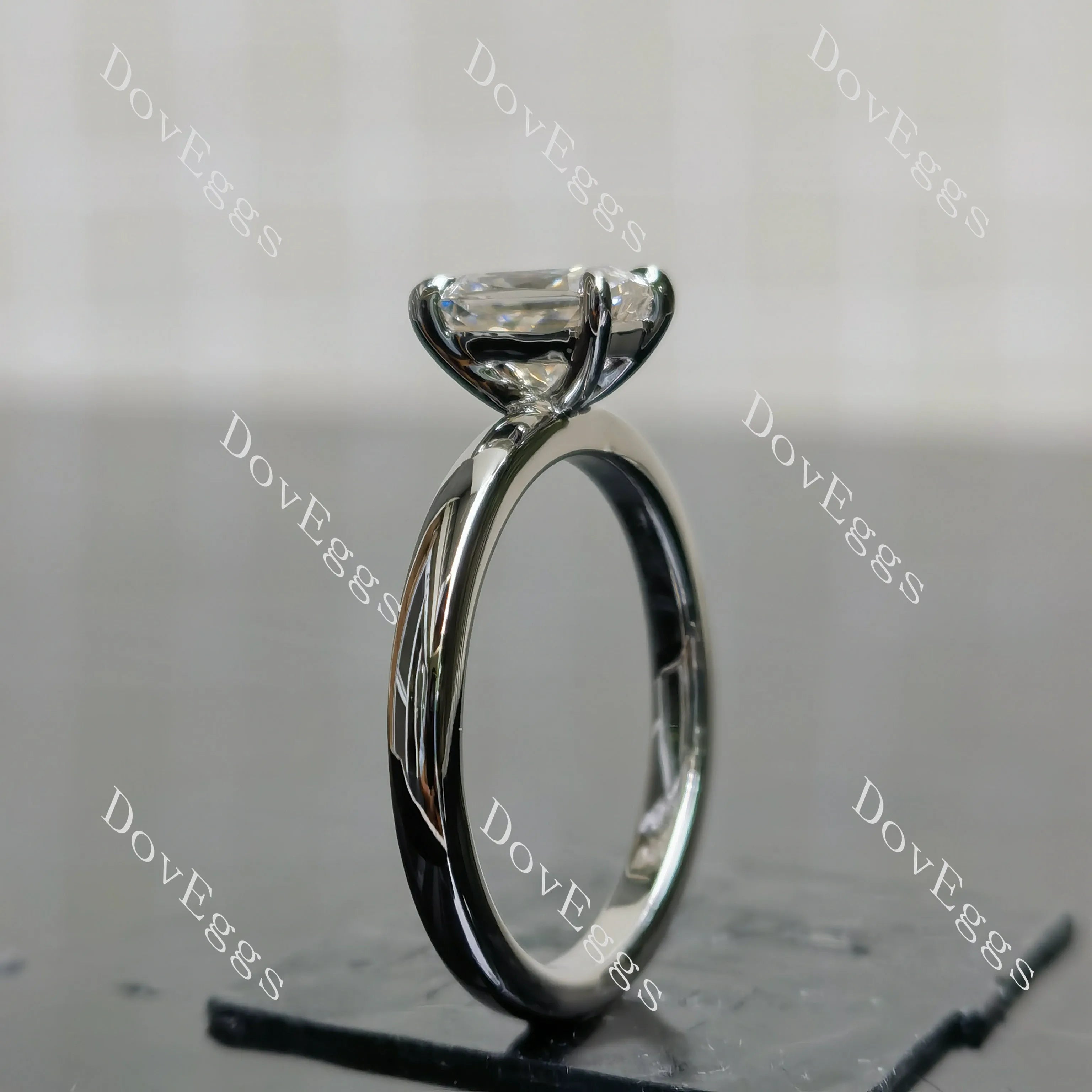 (size 5) Doveggs sterling silver 1ct Radiant moissanite engagement ring