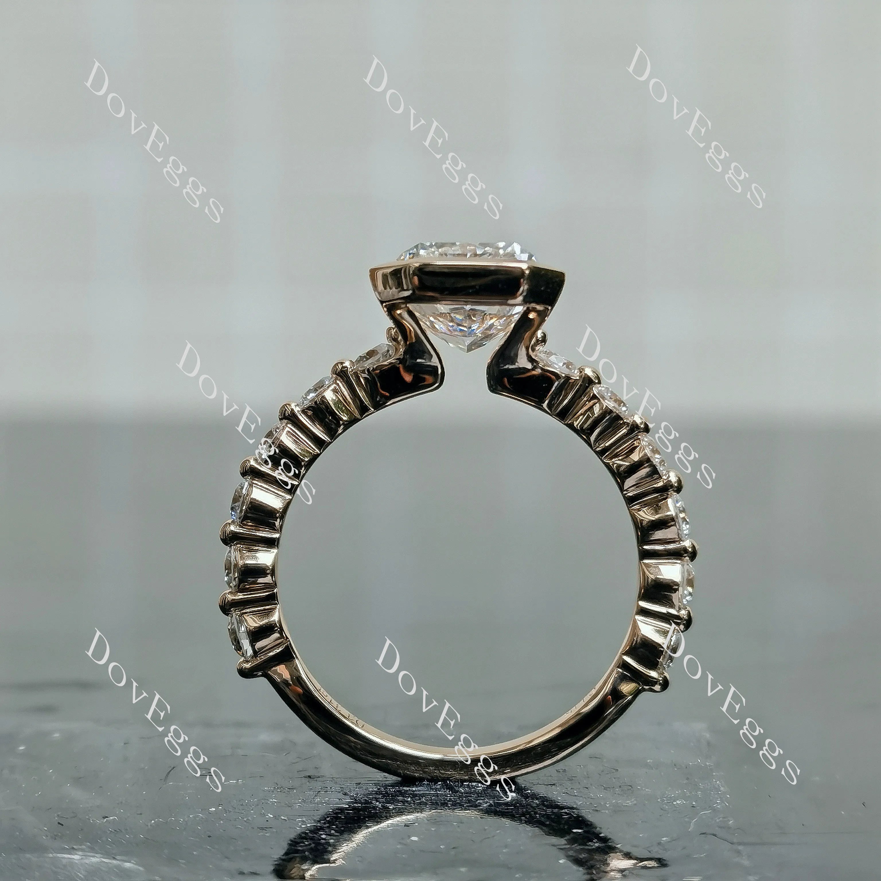 Doveggs Radiant Bezel Lab Grown Diamond Engagement Ring