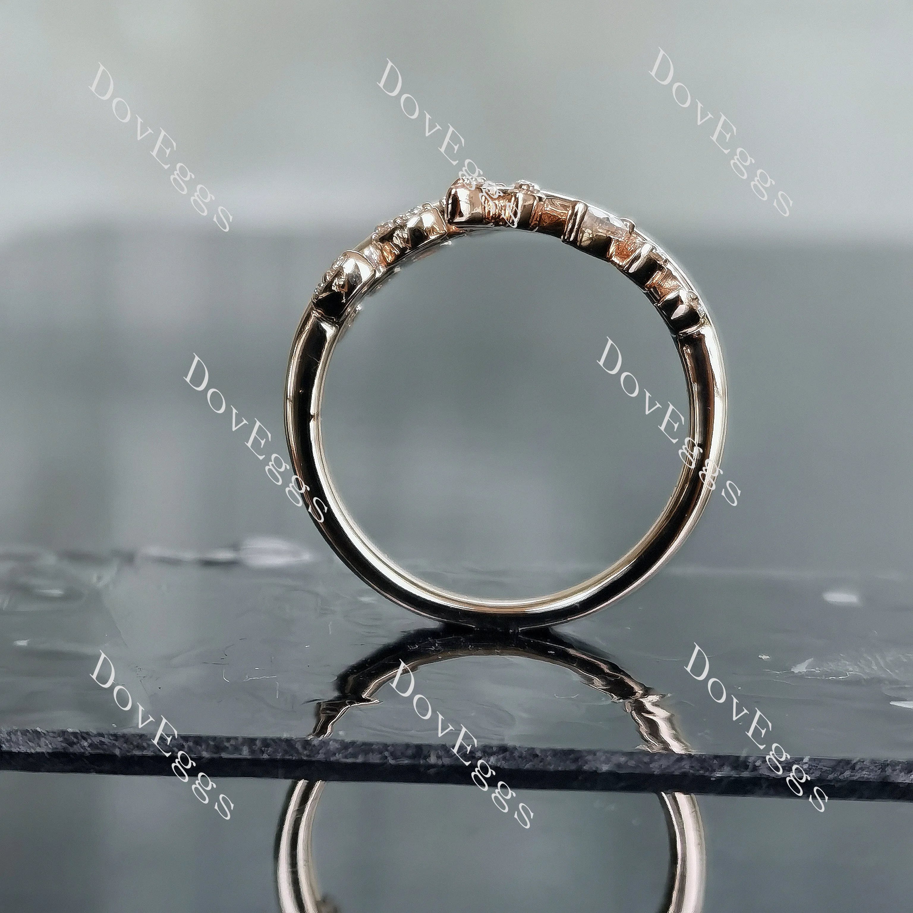 Doveggs round art deco leaf moissanite/lab grown diamond wedding band-1.8mm band width