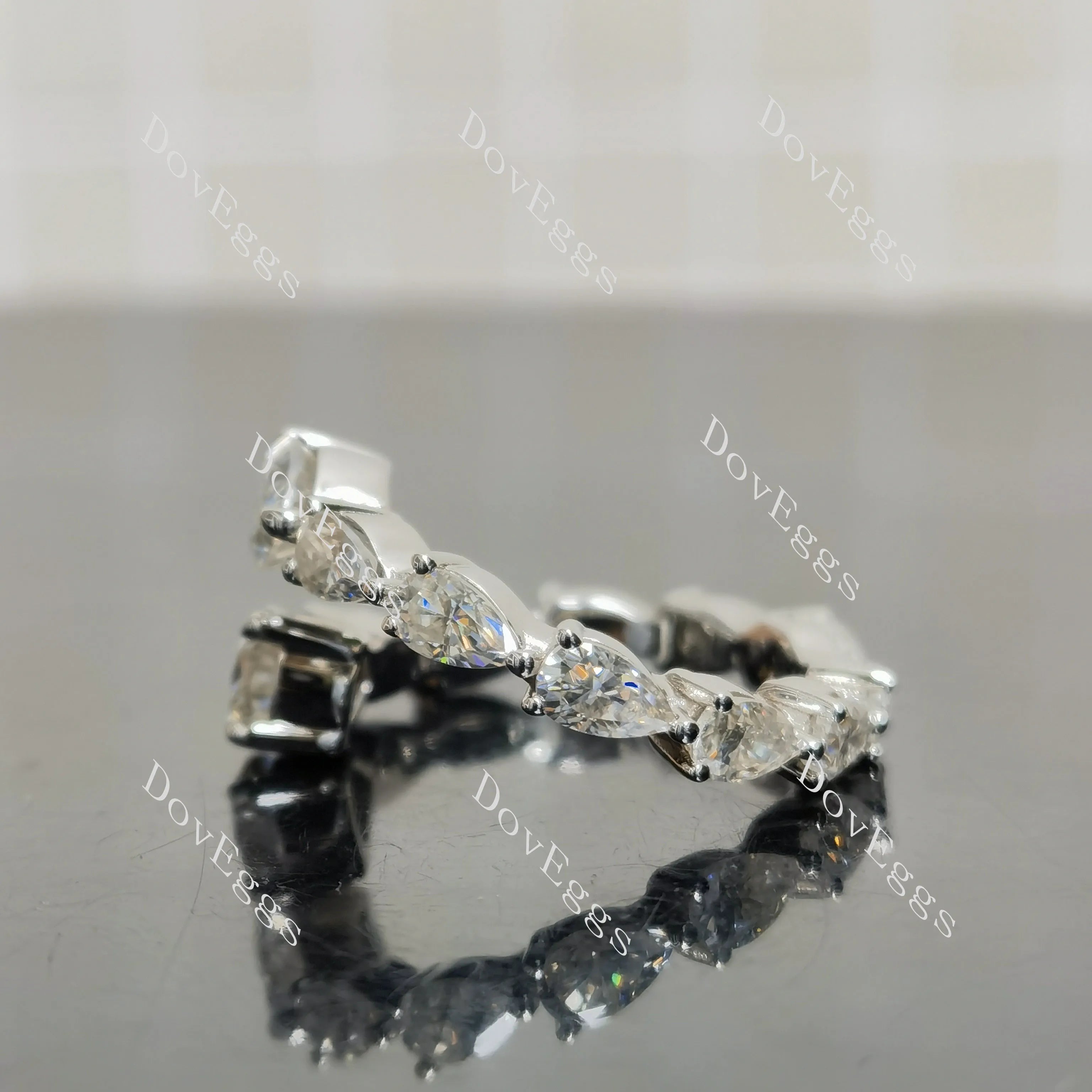 (size 5.5) Doveggs sterling silver 2 pcs pear moissanite wedding band