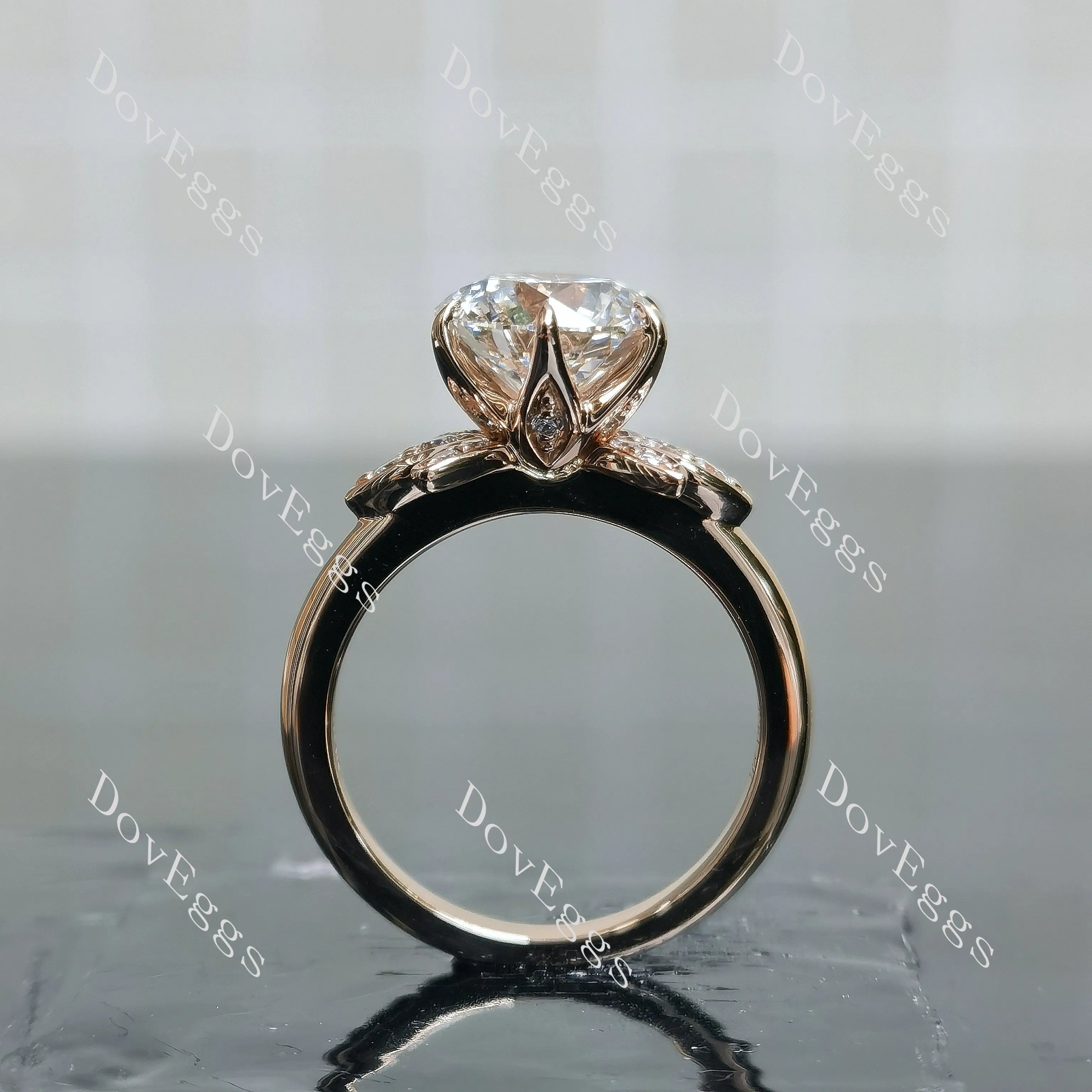 Doveggs Round Floral Lab Grown Diamond Engagement Ring