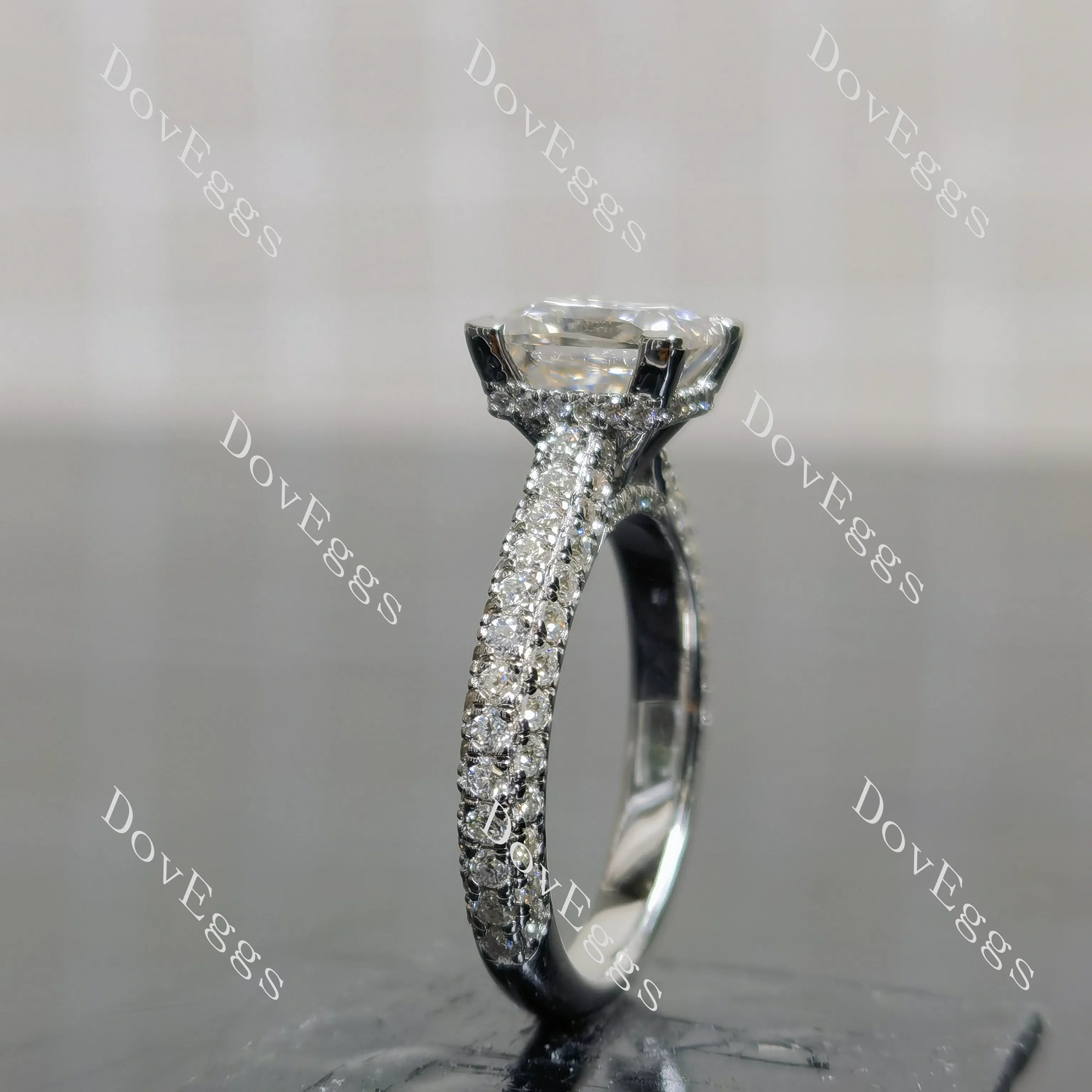 (size 5.75) Doveggs sterling silver 2ct Princess moissanite engagement ring
