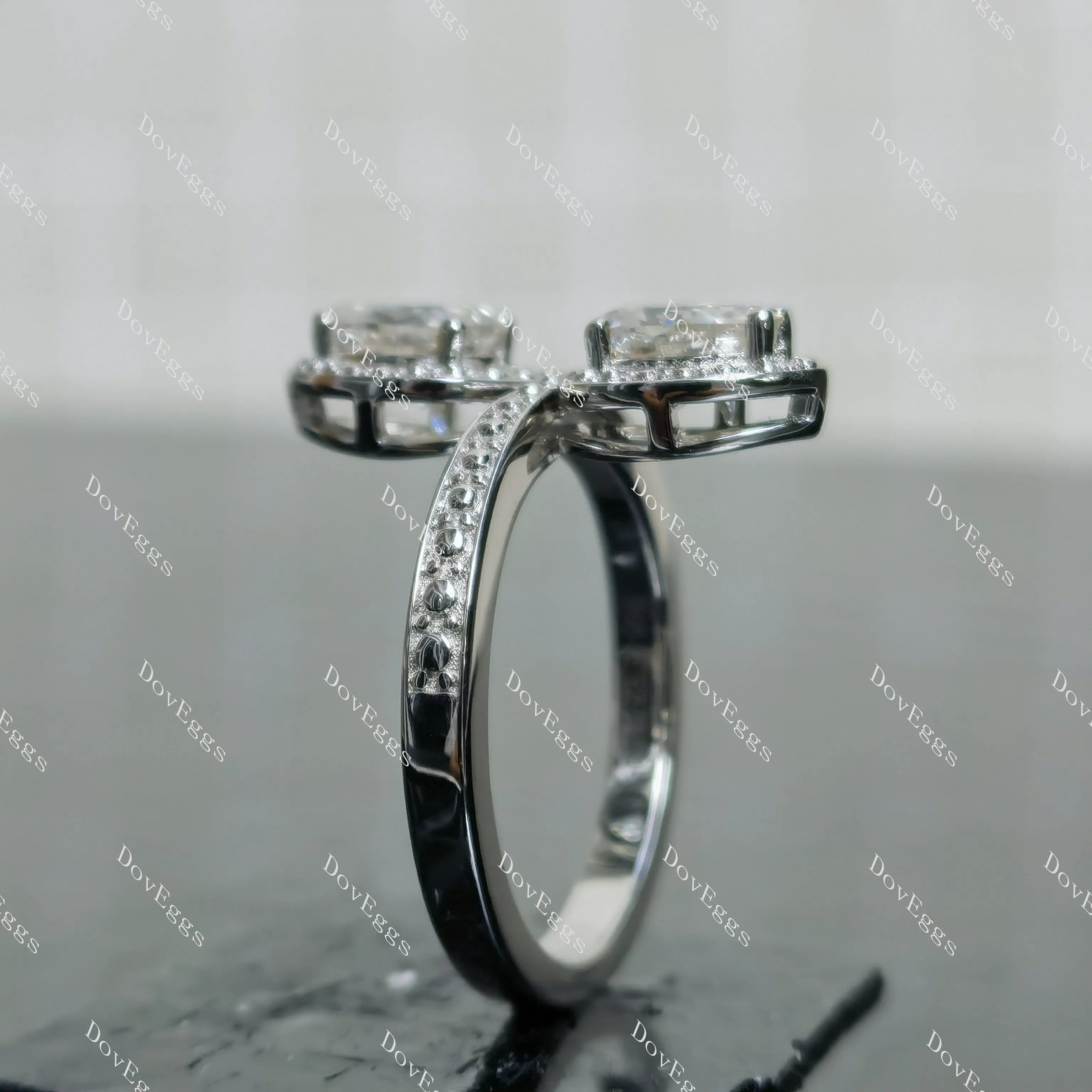 (size 8.75)Doveggs 2ct GHI color pear moissanite engagement SS ring